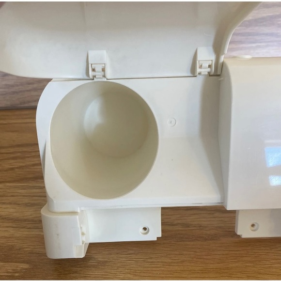 Zojirushi BBCC-S15 Bread Maker Top Accessories Compartment Replacement Part - Picture 2 of 10